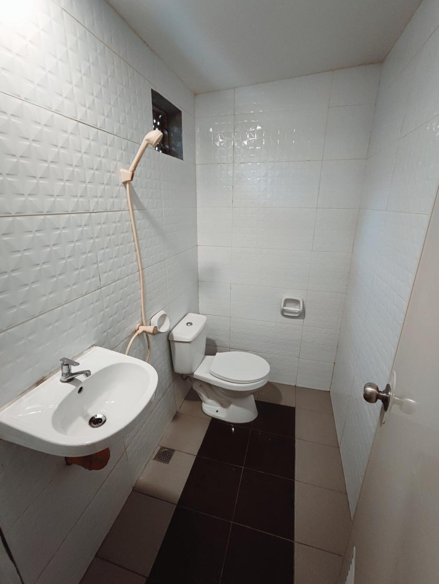 Rose Apartments 安达 外观 照片